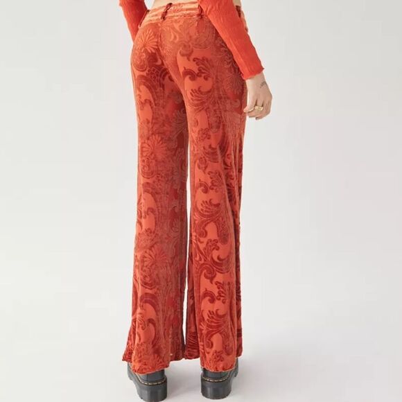 UO NWT  Velvet burnout flare trousers size 12 - Picture 2 of 8